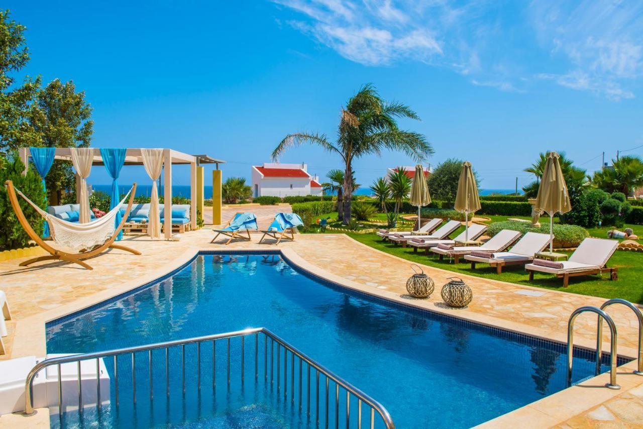 Azzuro Villa With Private Pool by Estia