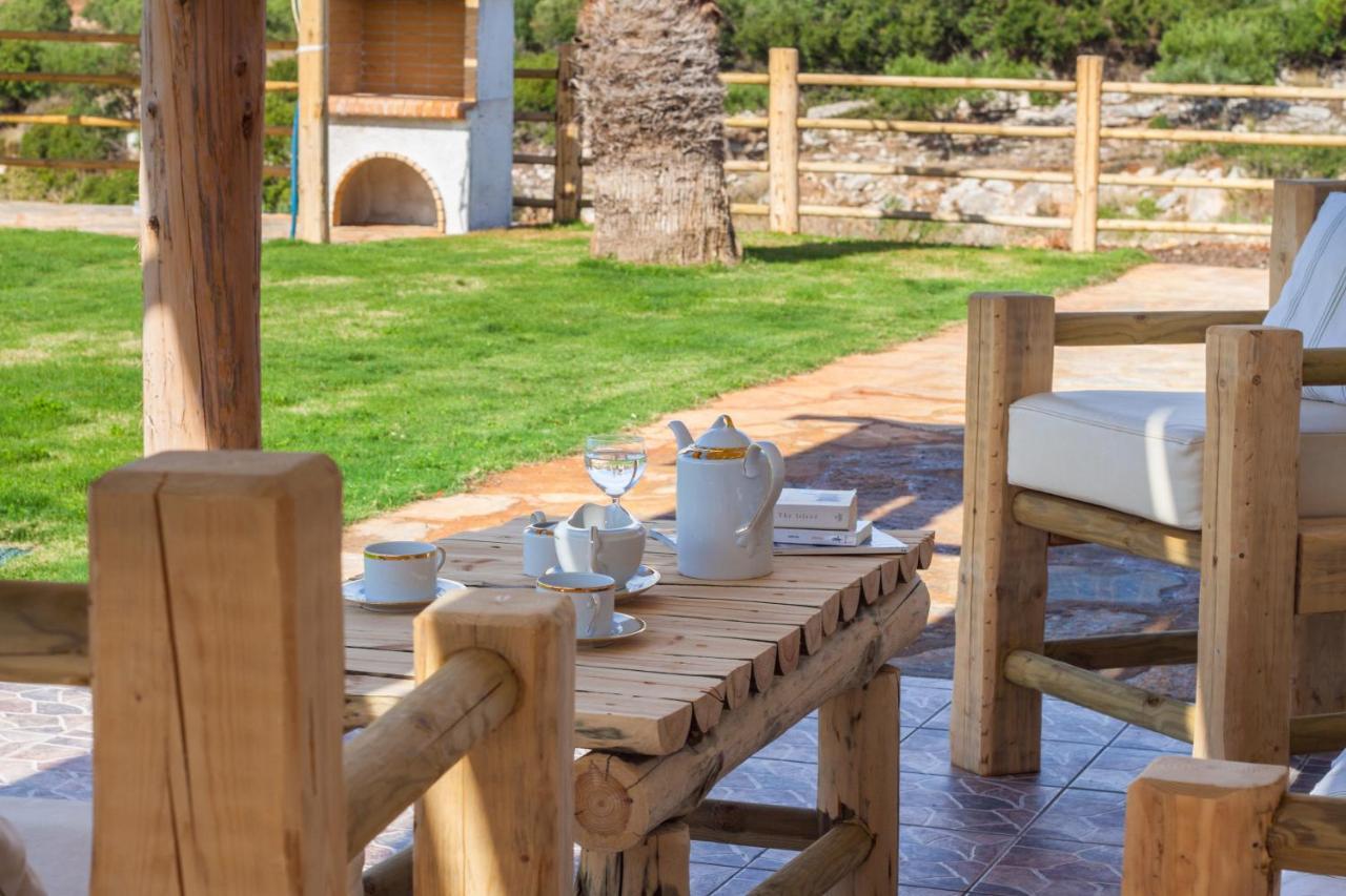Chainteris Villas