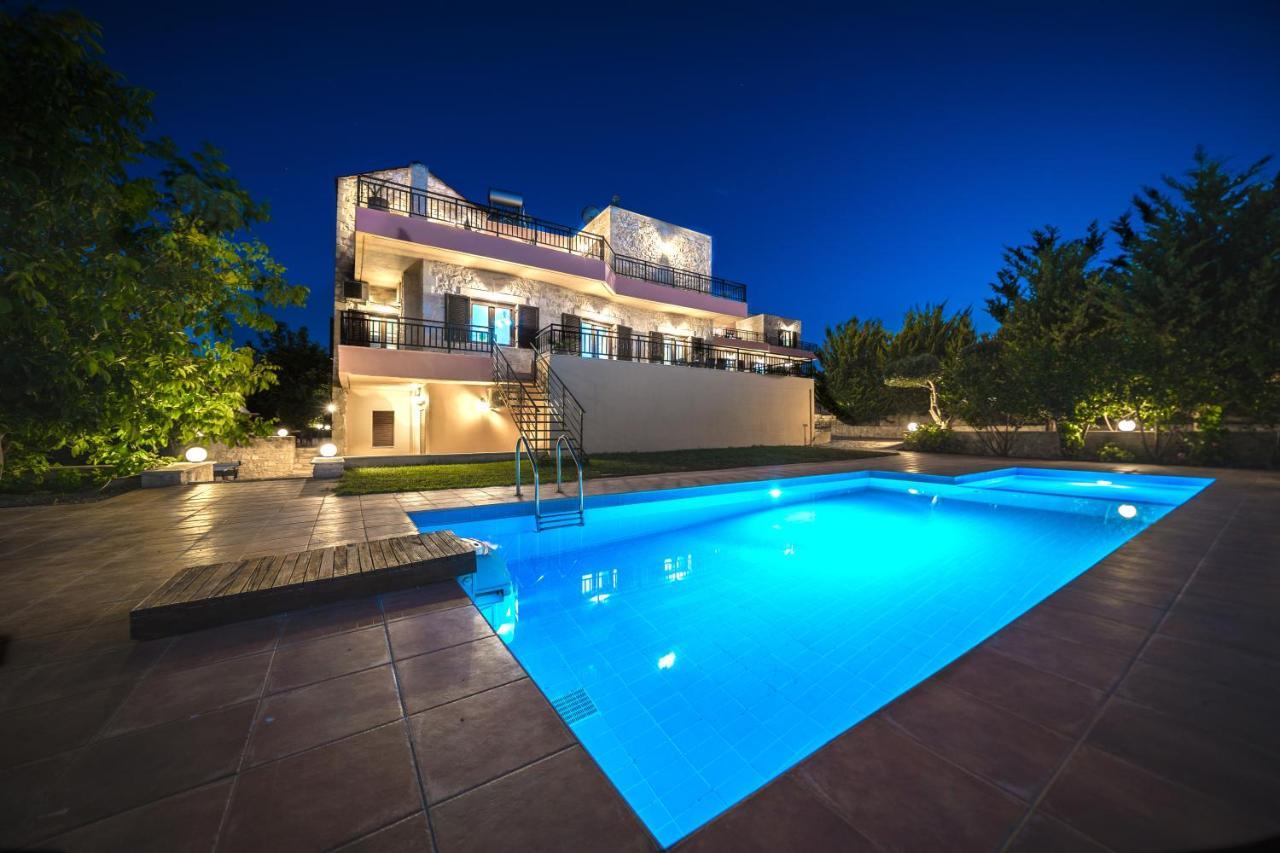 Villas Louloudaki