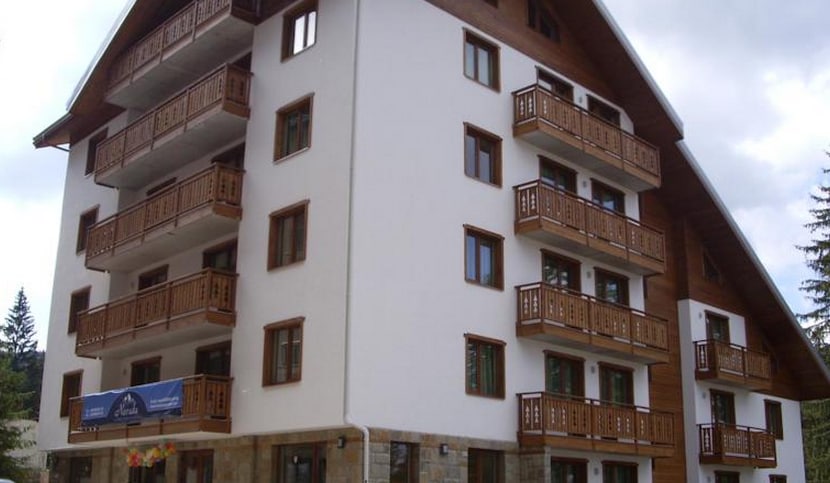 Nevada Apartments