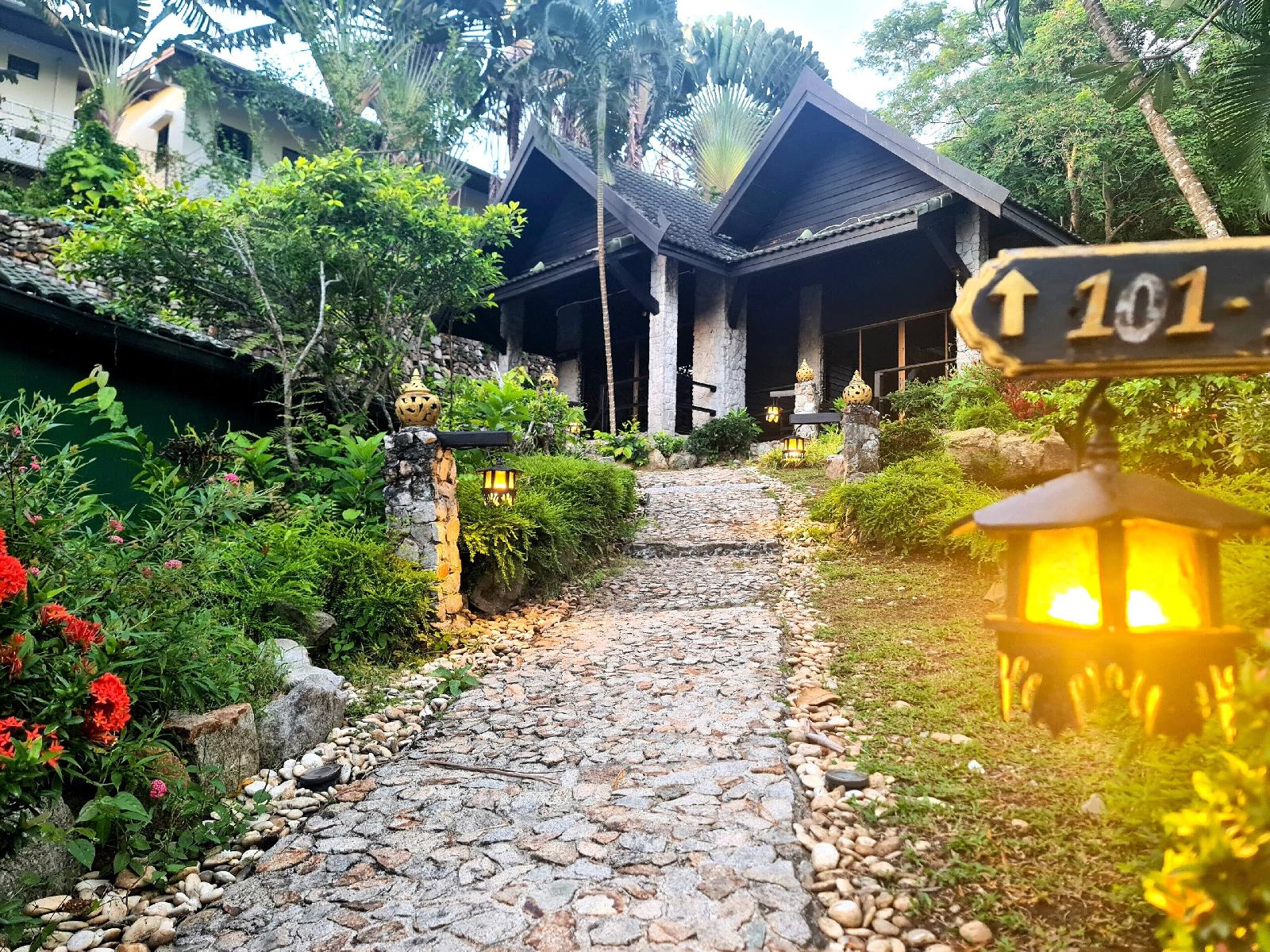 Boomerang Village Cottages