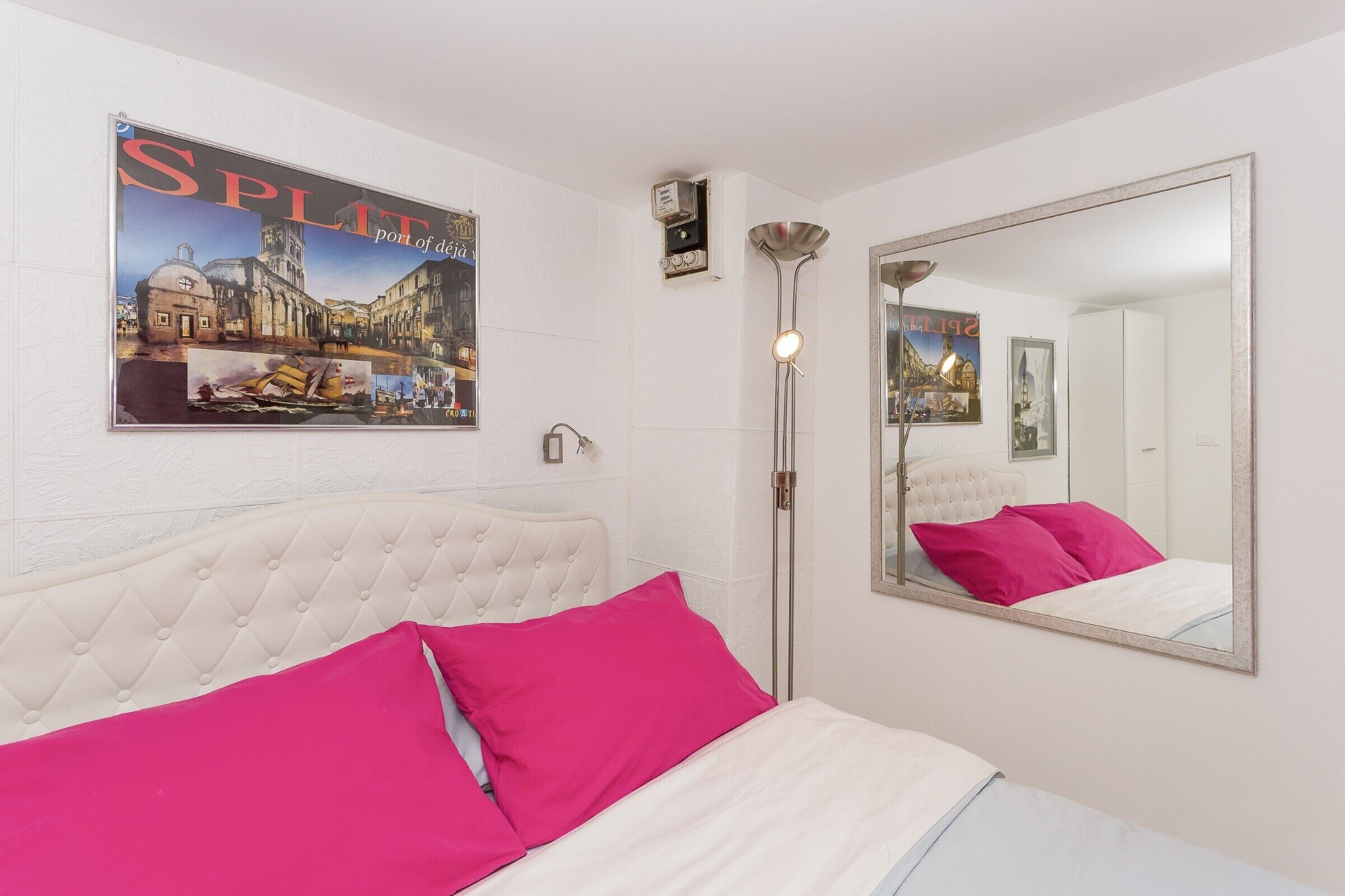 Apartments Varos