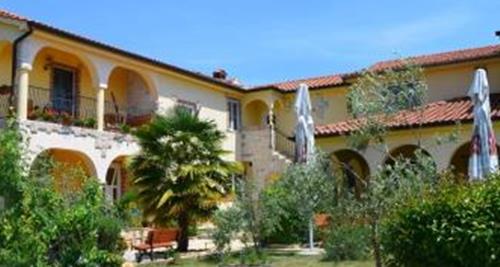Apartments Sabine
