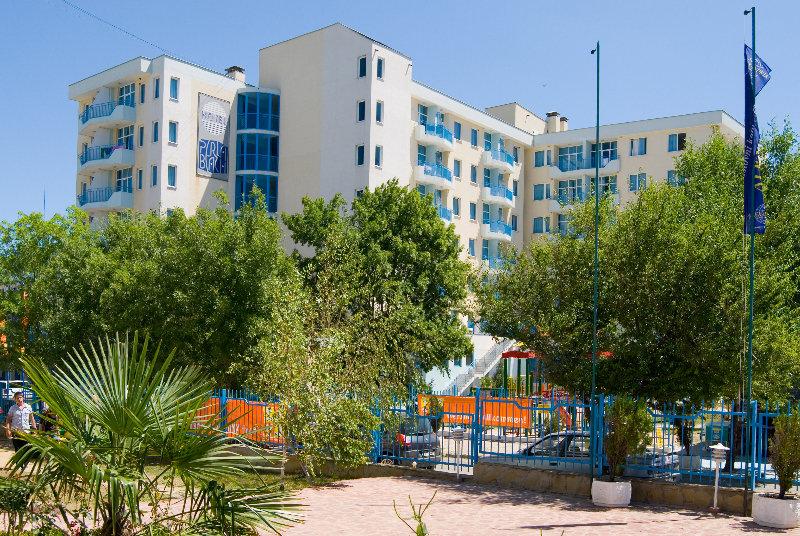 Perla Beach Holiday Club