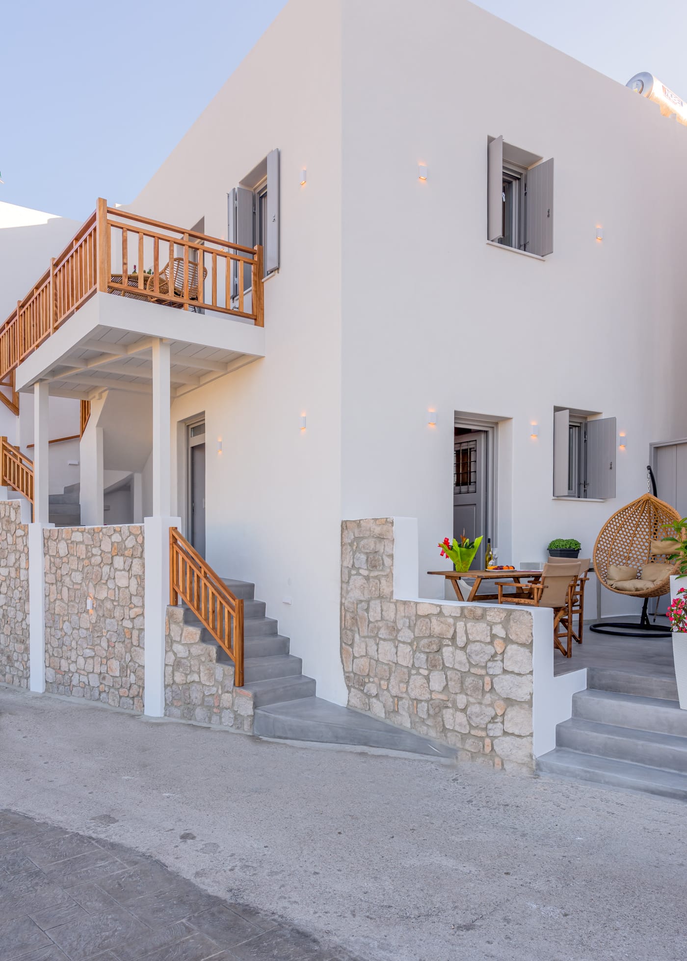 Esperanza Apartments