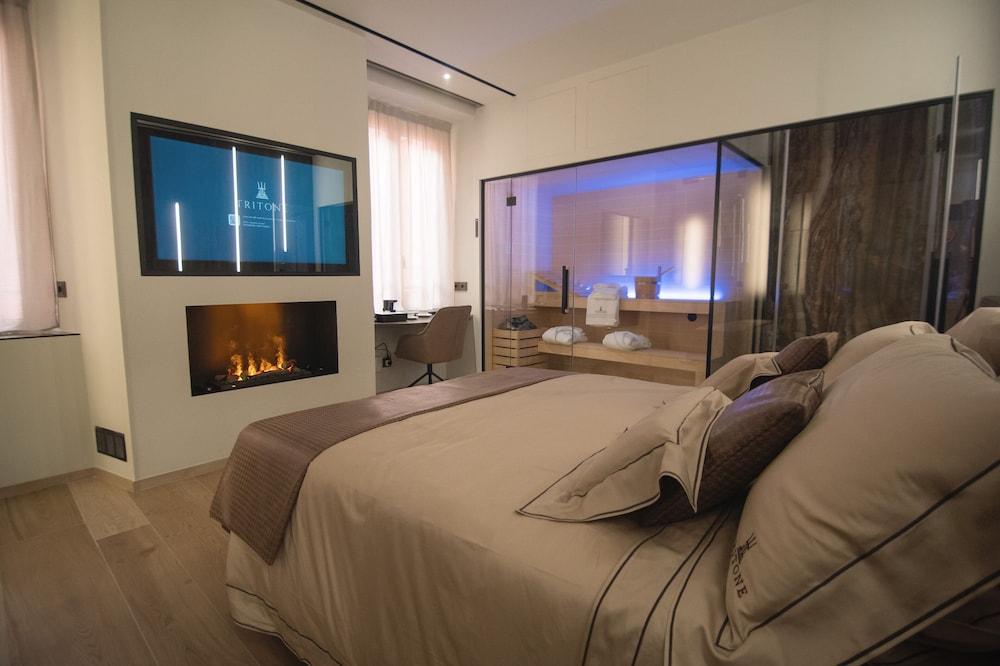 Tritone Luxury Suites