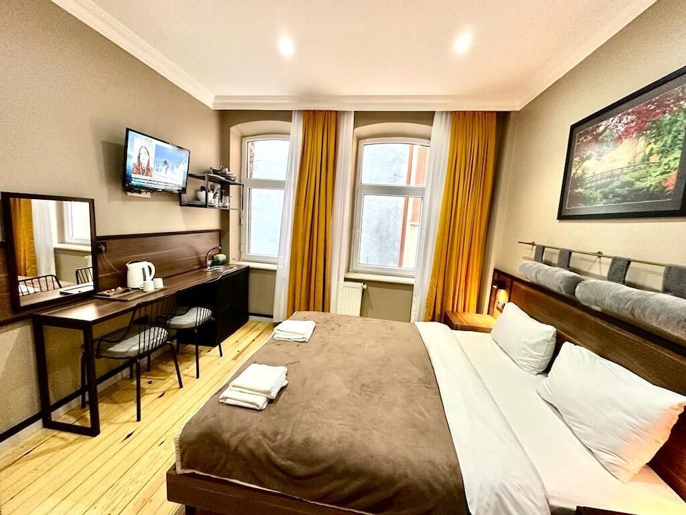 Mayer Select Hotel