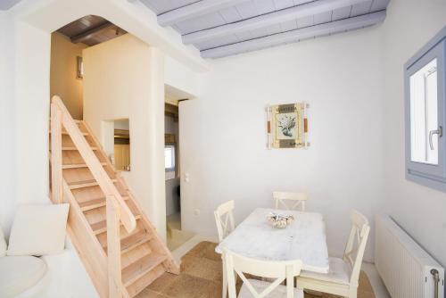 Blue Daisy House By Myconbay Mykonos