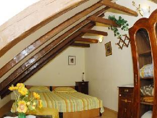 Nives Racic's Frana Supila