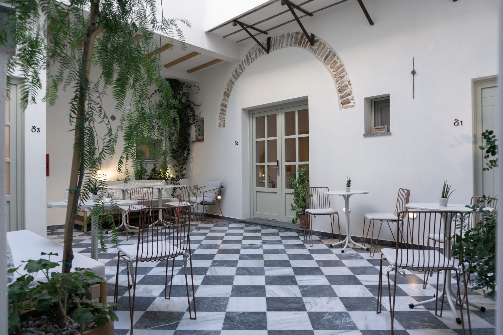 Endotera Chios Apartments