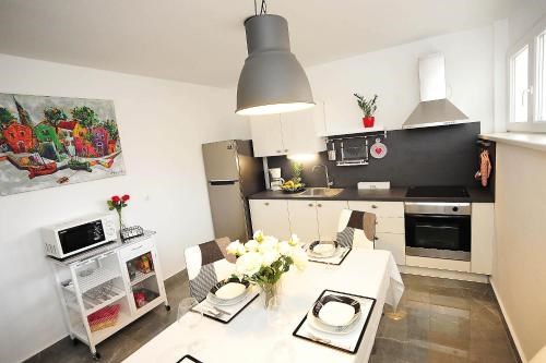 Town Center Apartments