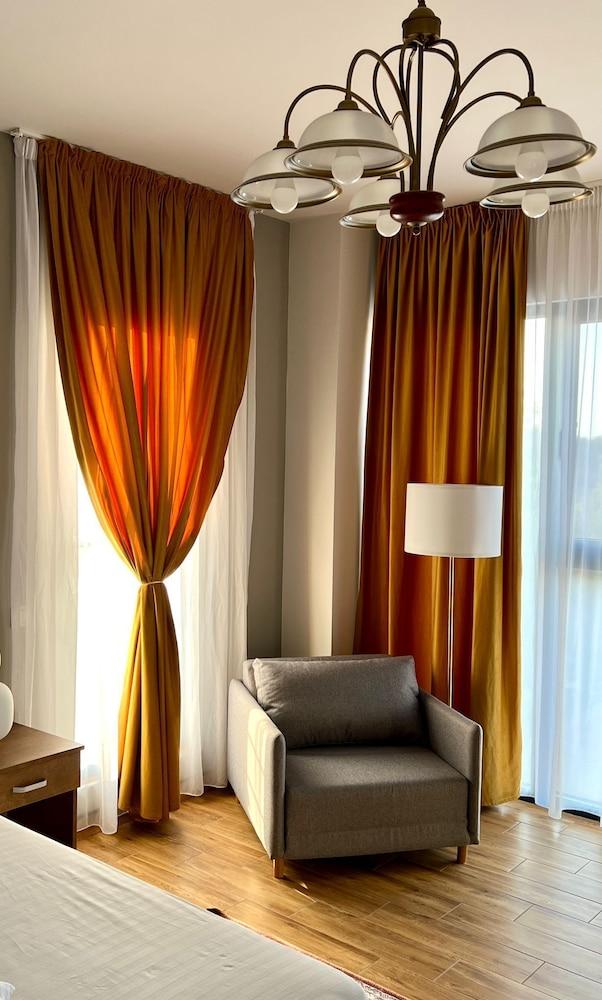 Hotel Fantazia Oradea