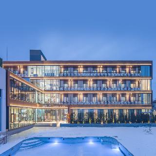 Sky Blue Hotel & Spa