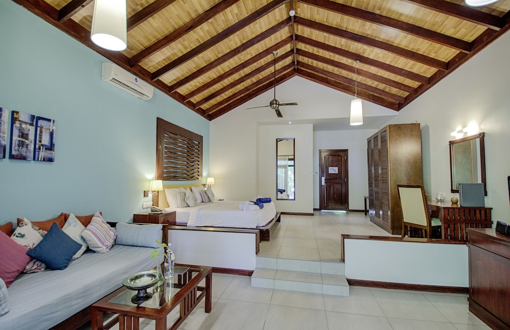 Robinson Maldives