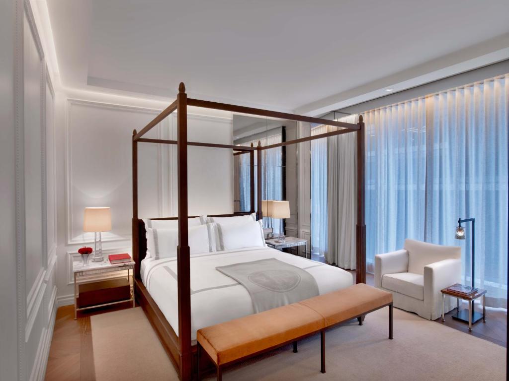 Baccarat Hotel & Residences New York