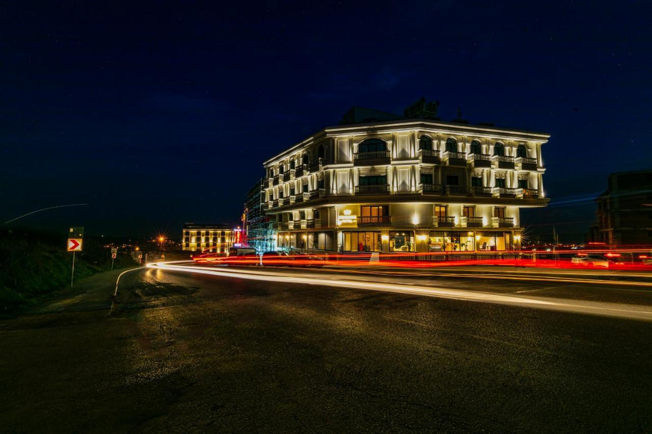 Nenessa Airport Hotel