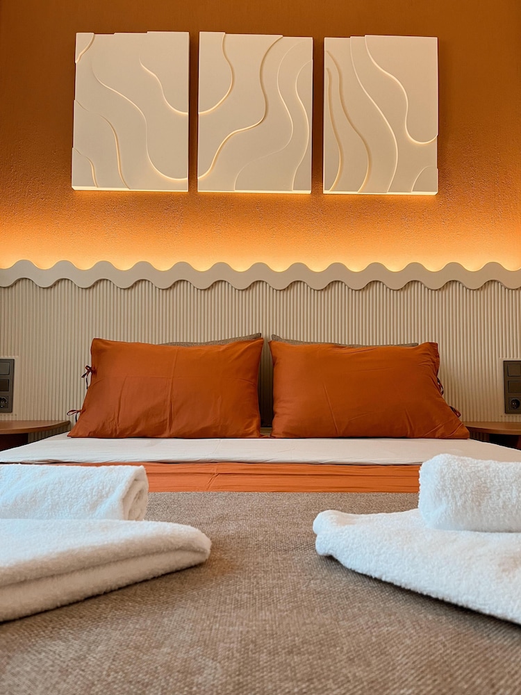 Katana Suites