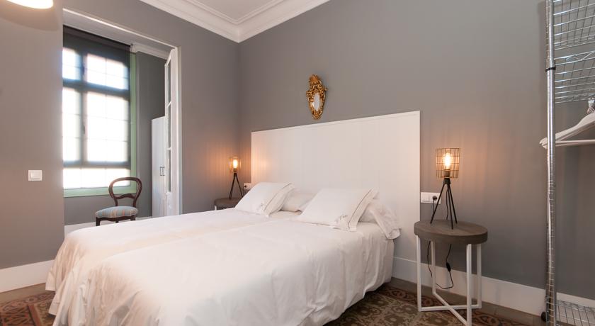 Apartamentos Gran Via Bassols