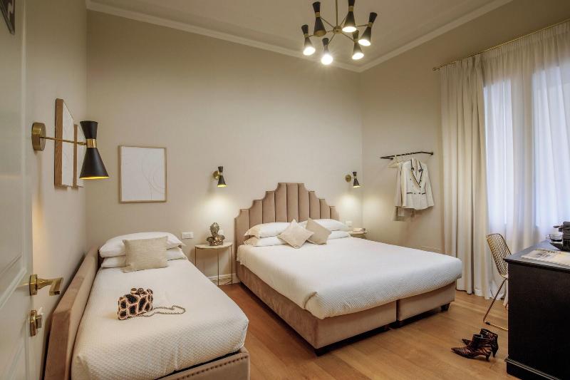 Daplace Santa Susanna Suites