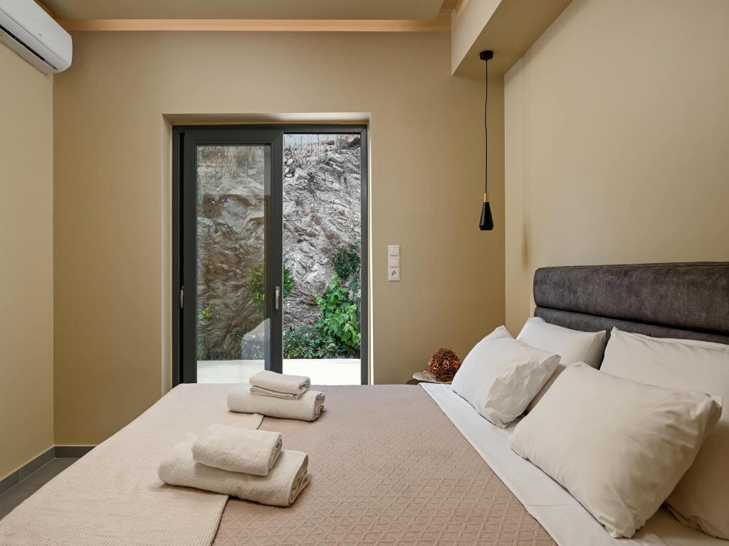 Mitos Ultimate Escape Villas